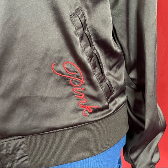 Victoria’s Secret PINK NFL NY Giants Bomber Jacket - Picture 10 of 14